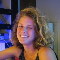 Talya De Lange