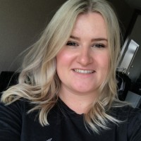 Iris Van Hoof