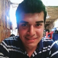 Claudio Larenas Viveros