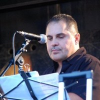 Willie Ruiz