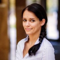 Adrienn Fok