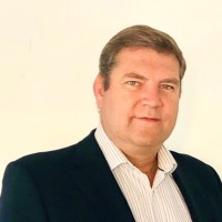 Ian Carr