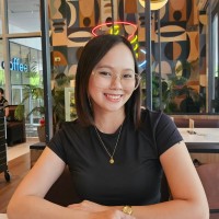 Stephanie Yeo