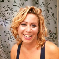Eszter Vamosi