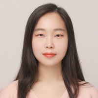 Minah Lee