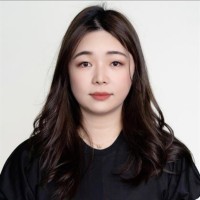 Xiexiang (Jenny) Xu，CFA, CAIA,MBA, M.Sc.
