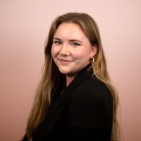 Eva Van Den Akker