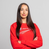 Monika Lilles, Ma