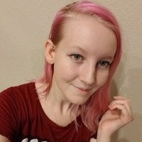 Xandra Knebel