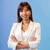 Claudia Bello M.