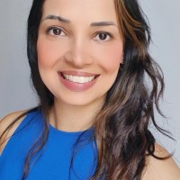Mônica Laura
