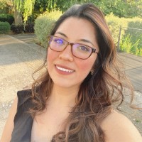 Dafne Hernández R