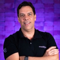 Vitor Lara