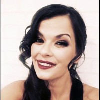 María De La Torre