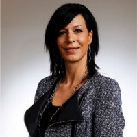 Anita Bauer
