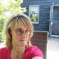 Nelia Van Oene