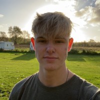 Max Thomas