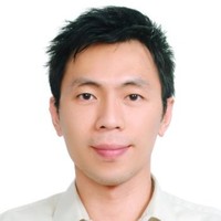 Kevin Lee , Frm
