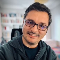 Burak Özçelik