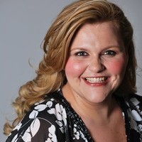 Katiúscia Barros Gestão Acadêmica  - Consultora  T&D