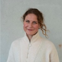 Faustine R.