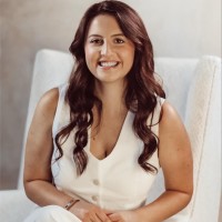 Alicia Noury