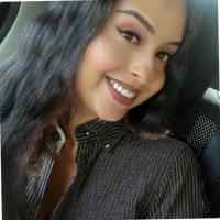 Elizabeth Ariz