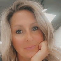 Nicole Gross