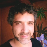 Alejandro E. Messuti Este.