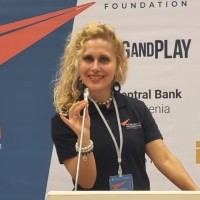 Dr Eleonora Bulghadaryan