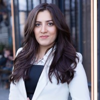 Stefanie Nix Bambarén