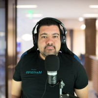 Mike Reyes
