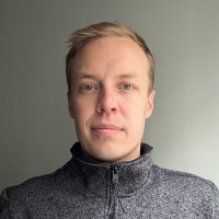Evan J Freymiller