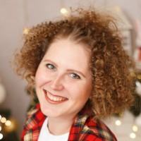 Яна Серобян