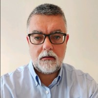 Simon Tew