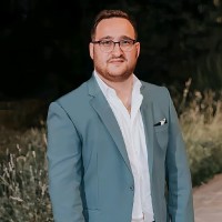 Nir Geron