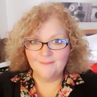 Lynda Jones