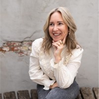 Stephanie Maas