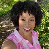 Yvette Carmen