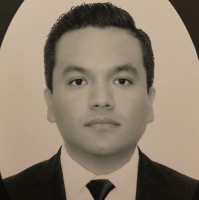 Rodrigo Macedo Gómez.