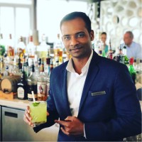 Viknes Kumar V