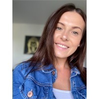 Stephanie Burns