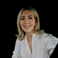 Julia Schlothauer