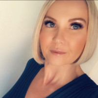 Julie Mckee