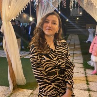 emine ay