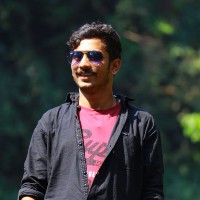 Vivek Vava