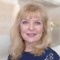 Angela Carry