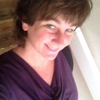 Karen Dewitt