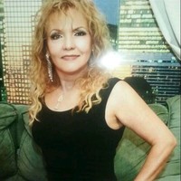 Nélida Uralde