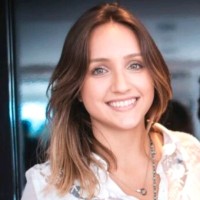 Julia Olinger Vendrami